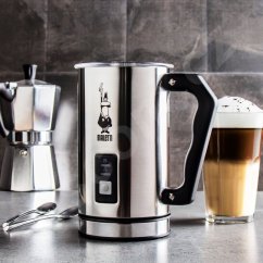 BIALETTI NAPEŇOVAČ MLEKA ELEKTRICKÝ CAPPUCCINATORE 600 ml