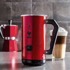 BIALETTI NAPENOVAČ MLEKA ELEKTRICKÝ MK02 ČERVENÝ